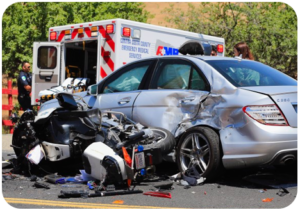 Auto Accident Chiropractor Silver Spring, MD - accident scene with wrecked car and ambulance